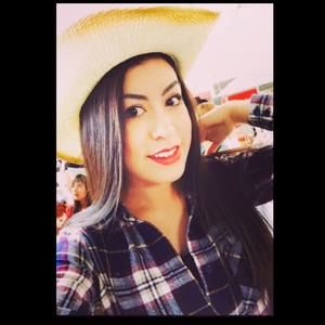 Meet your Posher, Ariana